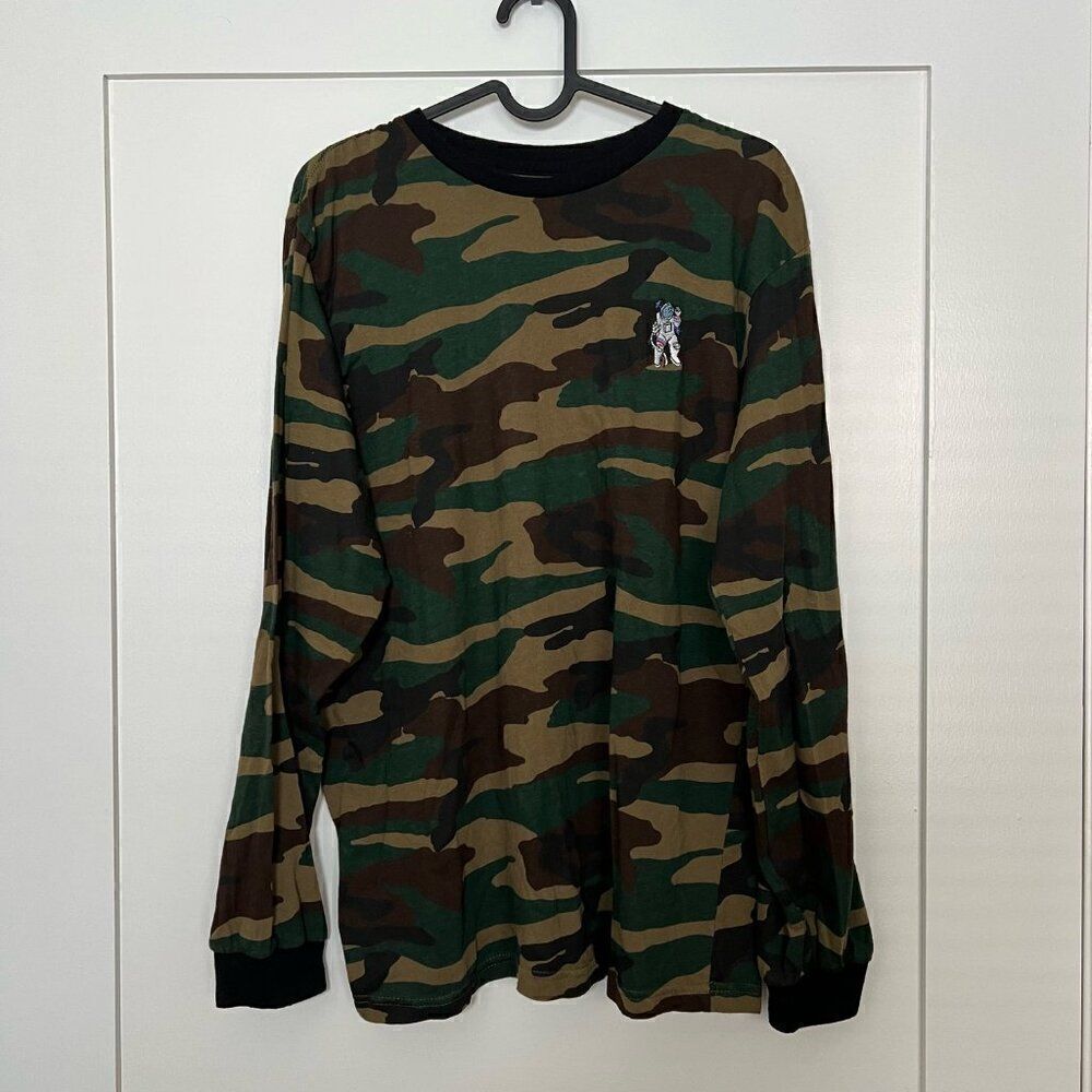 Eighty Eight Medium Long Sleeve Embroidered Astronaut Spaceman Camouflage Green